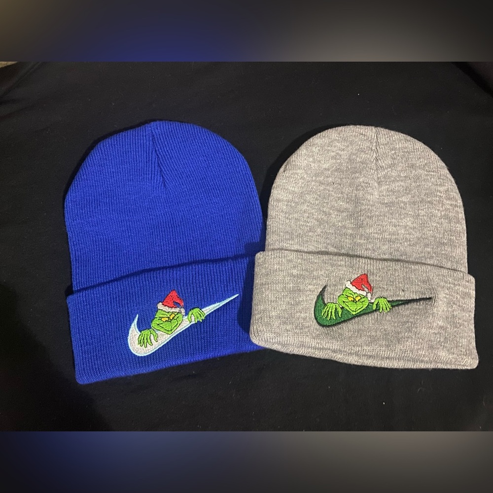 GRINCH BEANIE 🎄 - Picture 2 of 2